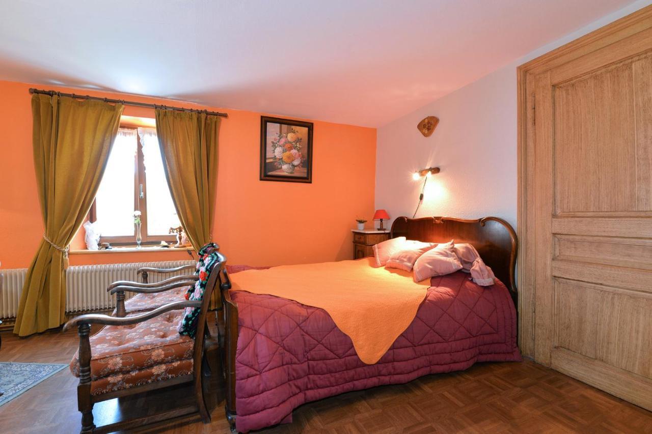 Gites Ou Chambres D'Hotes A La Ferme Orbey Exterior photo